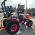 KUBOTA TRACTOR&TRAILER 4x4