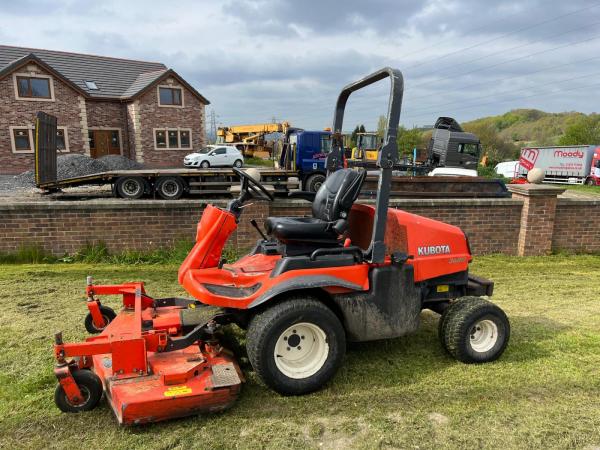 KUBOTA MOWER F3680 KUBOTA MOWER F3680